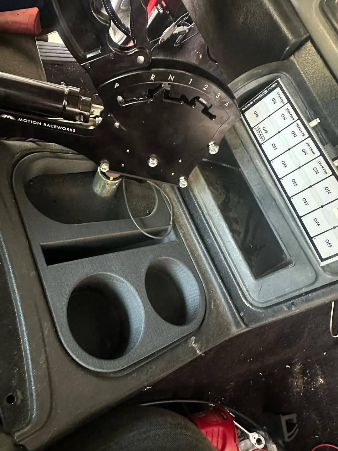3D Printed ABS-GF Console Insert for 2003-2007 Silverado and Sierra - CarChains3d